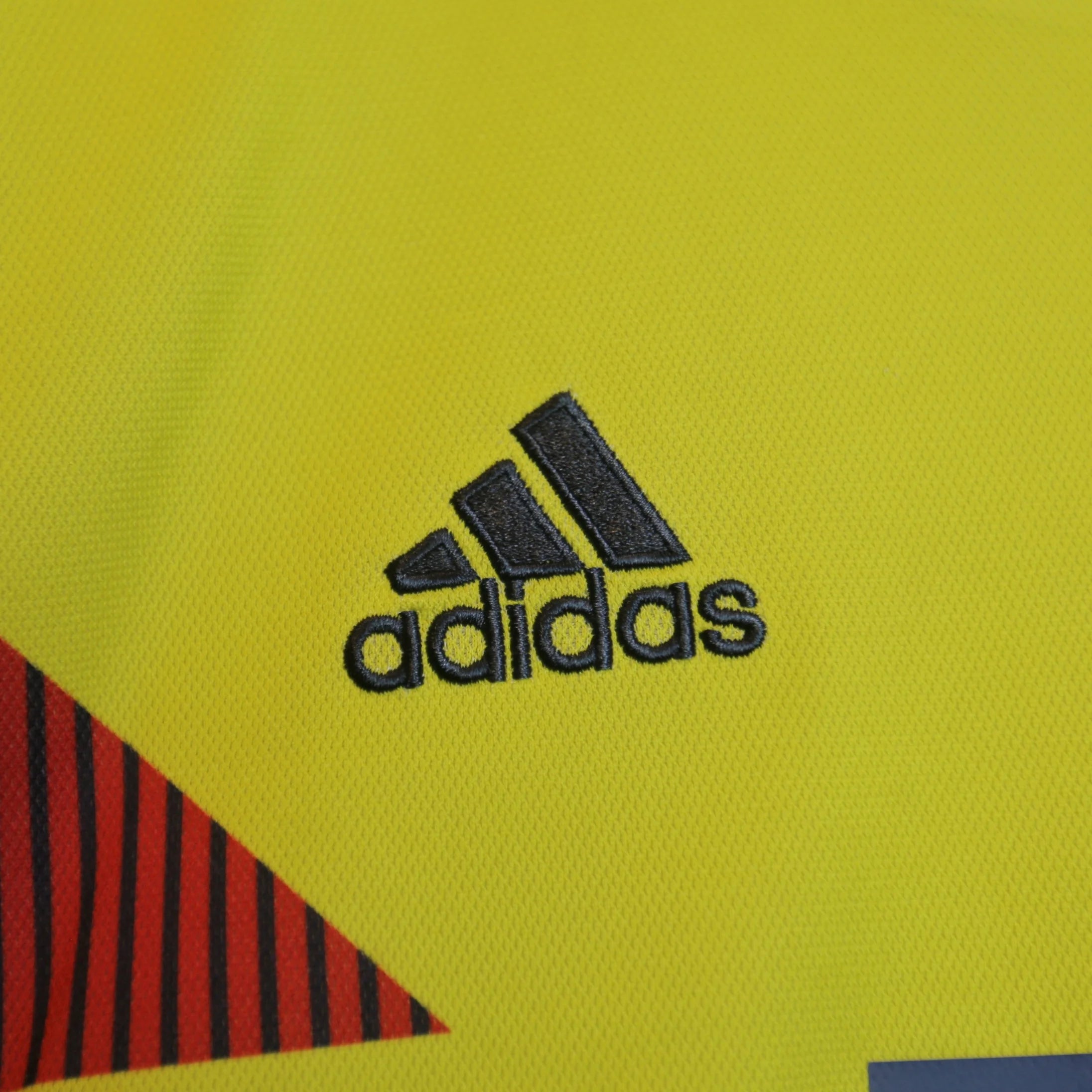 Colombia 2018 Home - James - Size M - Authentic Adidas