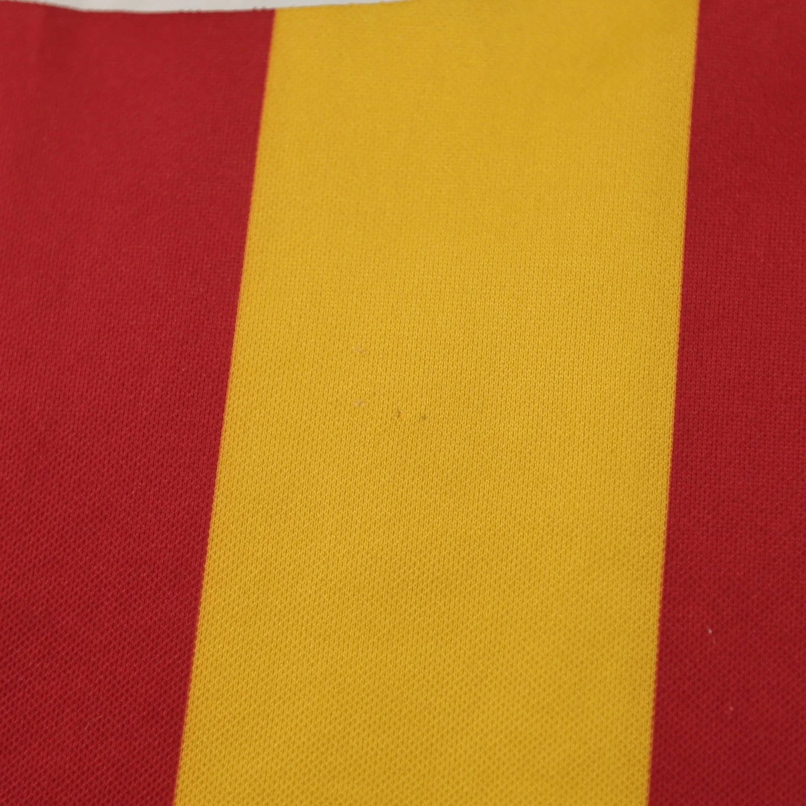 Galatasaray 02/03 Home - Size Kids M - Authentic Umbro