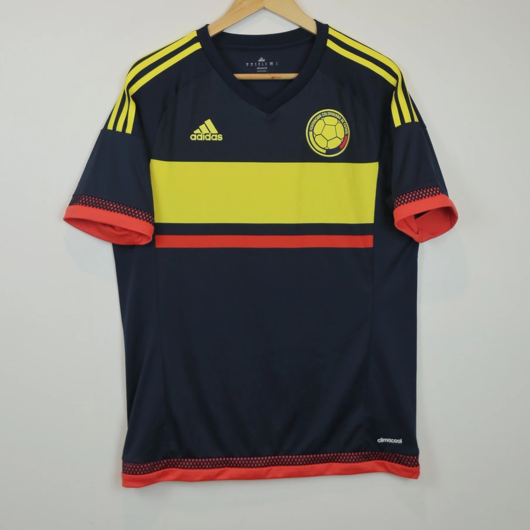 Colombia 2015 Away - Size M - Authentic Adidas