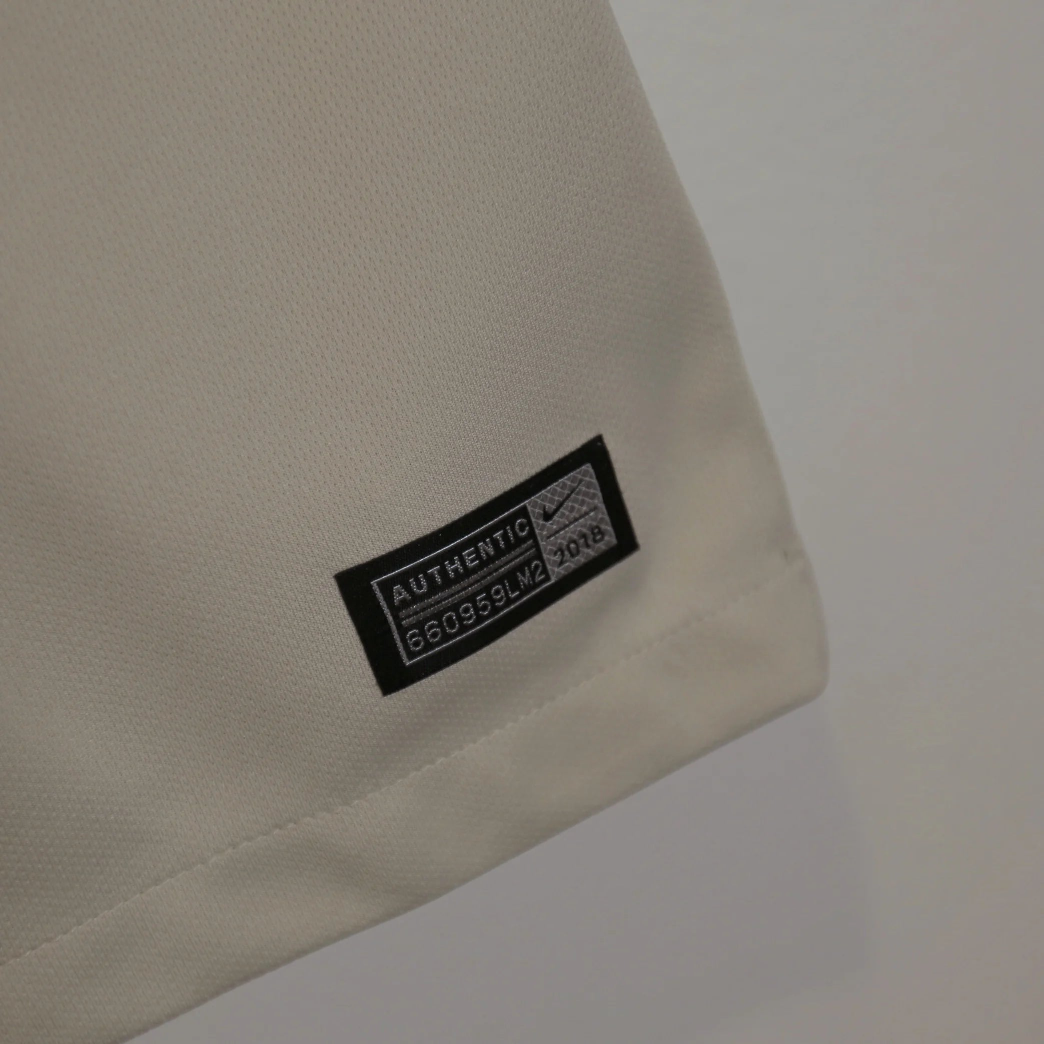 PSG 18/19 Away - Kylian Mbappe - Size L - Authentic Nike