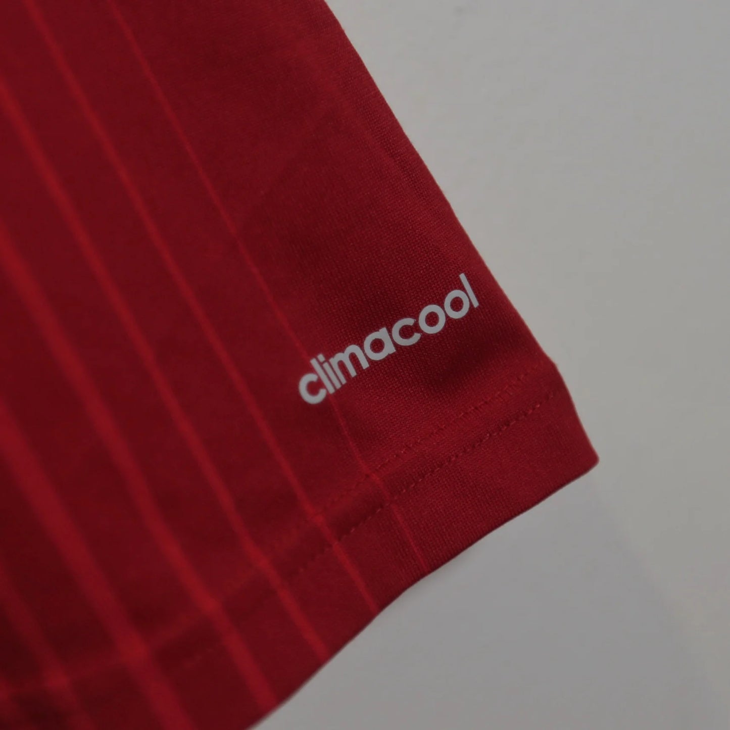 Spain 2014 Home - Andres Iniesta  - Size L - Authentic Adidas