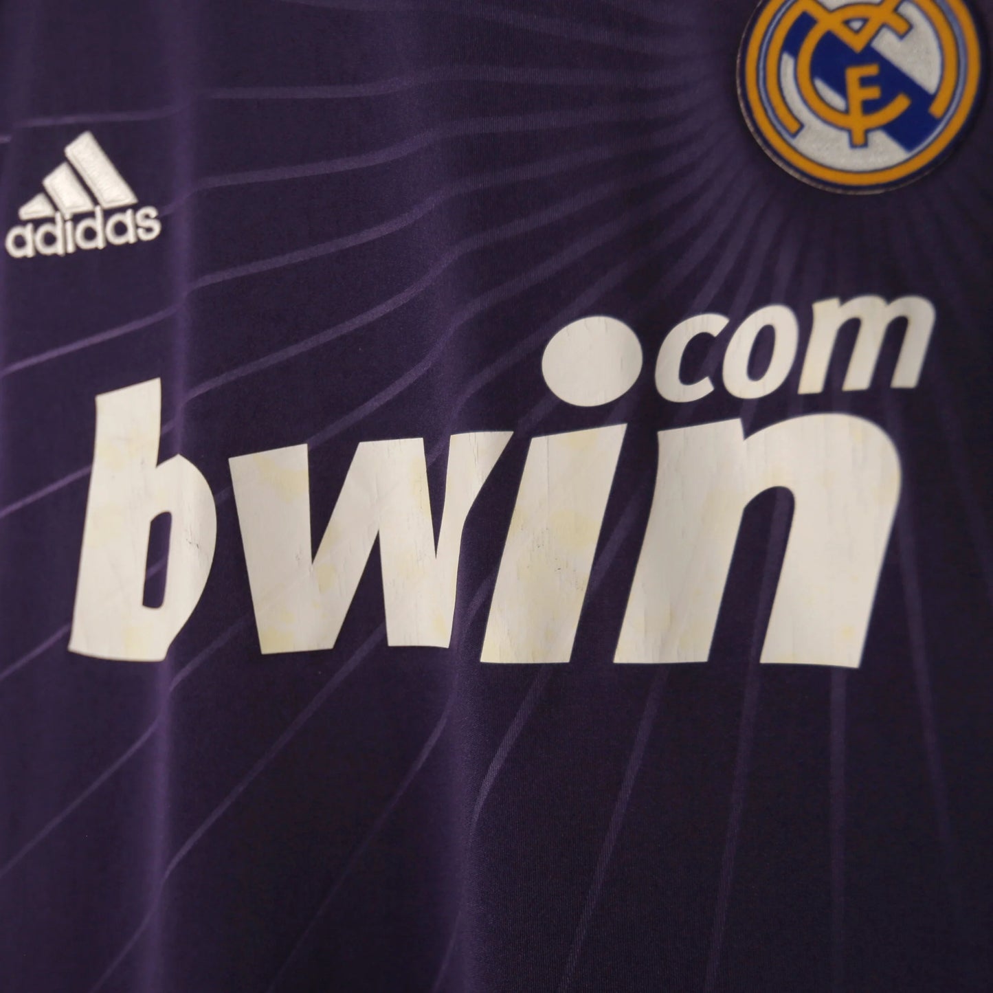 Real Madrid 10/11 Third - Ricardo Kaka - Size S - Authentic Adidas