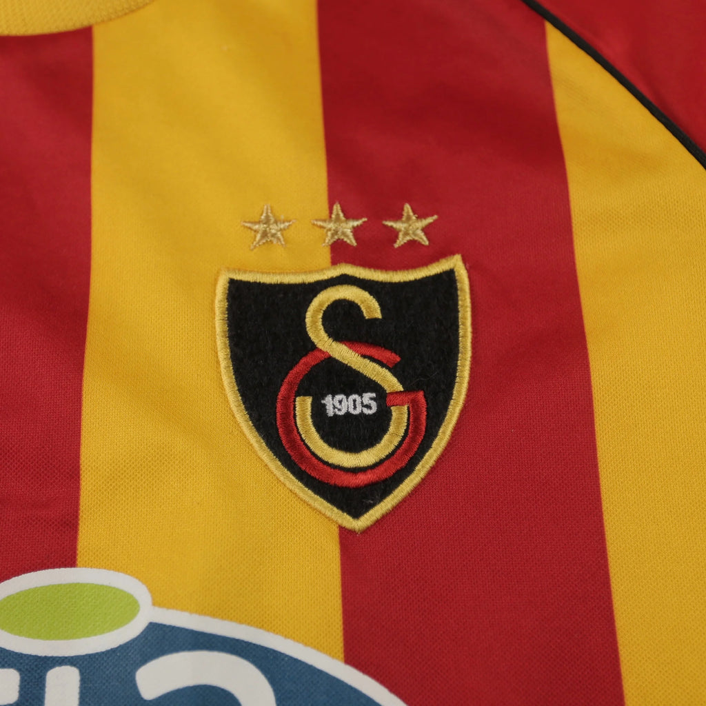 Galatasaray 02/03 Home - Size Kids M - Authentic Umbro