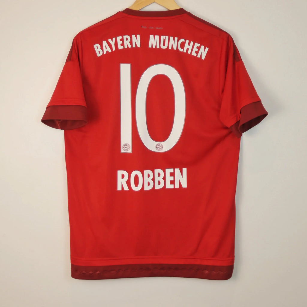 Bayern Munich 15/16 Home - Robben - Size M - Authentic Adidas