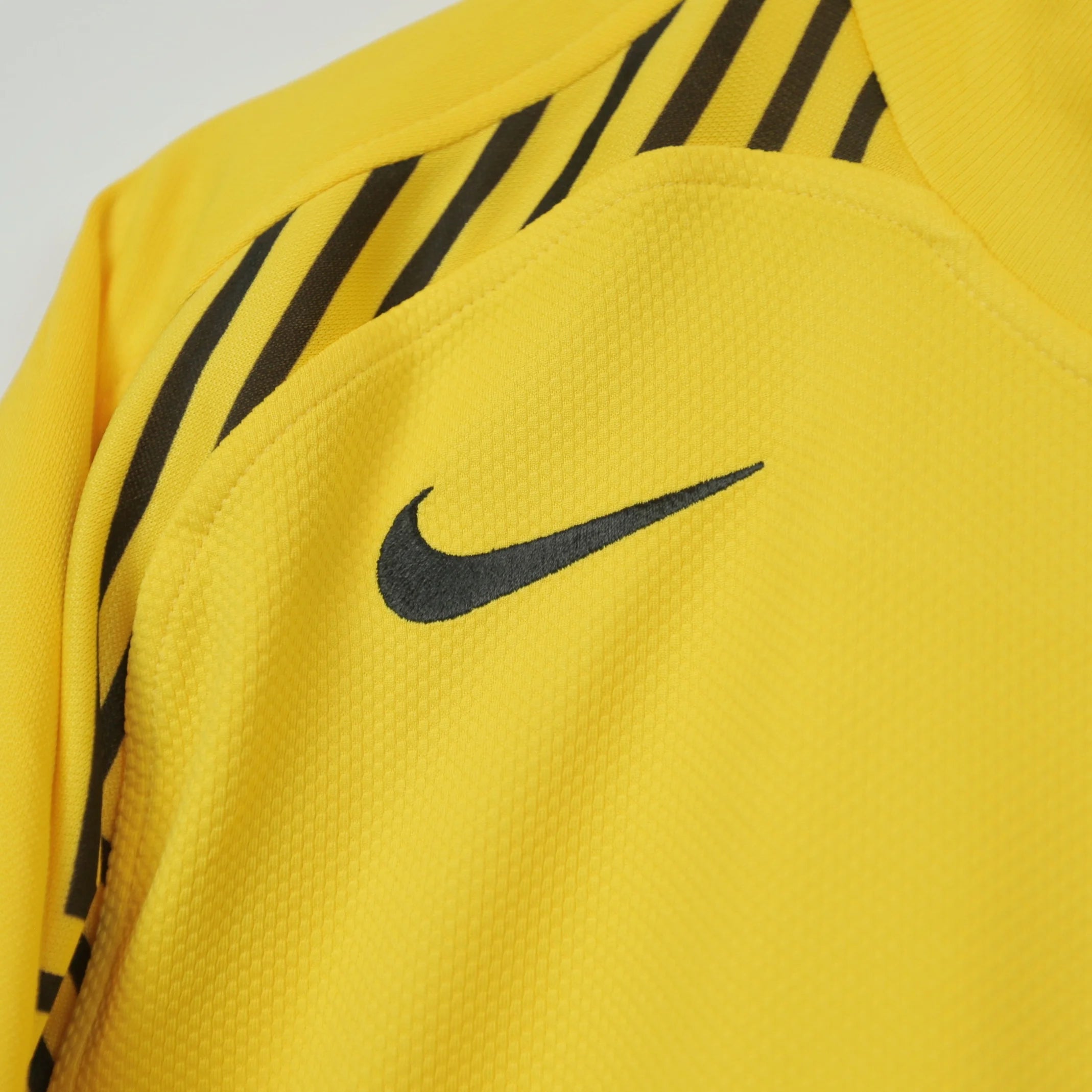 Inter 05/06 GK - Julio Cesar - Size M - Authentic Nike