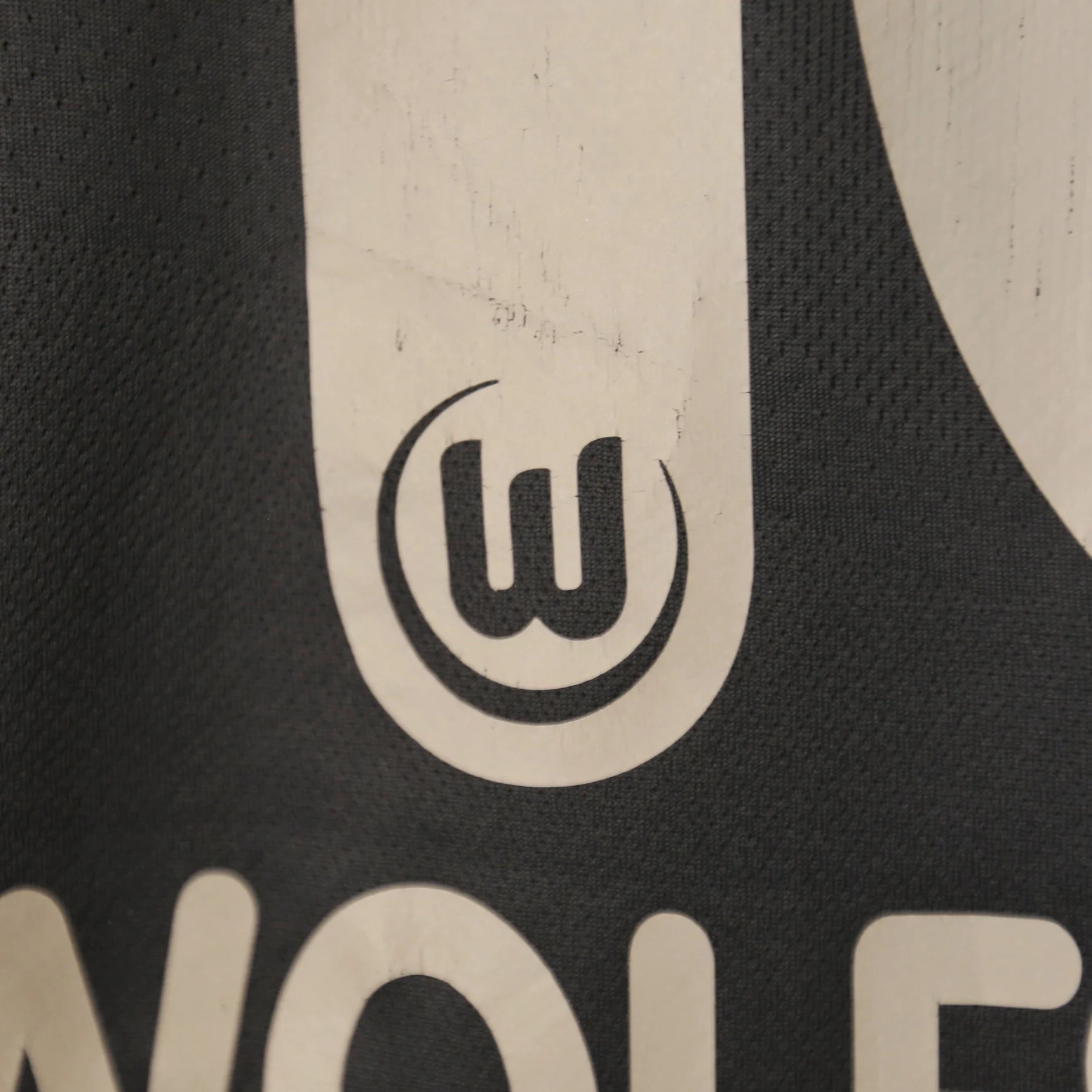 Wolfsburg 03/04 Away - Andrés D'alessandro - Size L - Authentic Puma